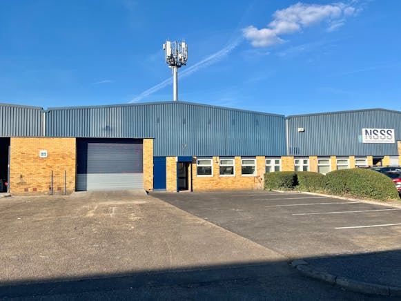 2 Liddall Way, West Drayton, Industrial To Let - IMG_8072.jpg