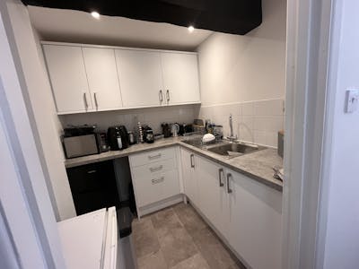 The River Wing & Tower House, Chesham, Office To Let - IMG_3163.JPEG