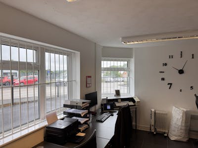 22A Oxford Road, Yeovil, Industrial/Logistics / Office For Sale - IMG_2641.jpeg