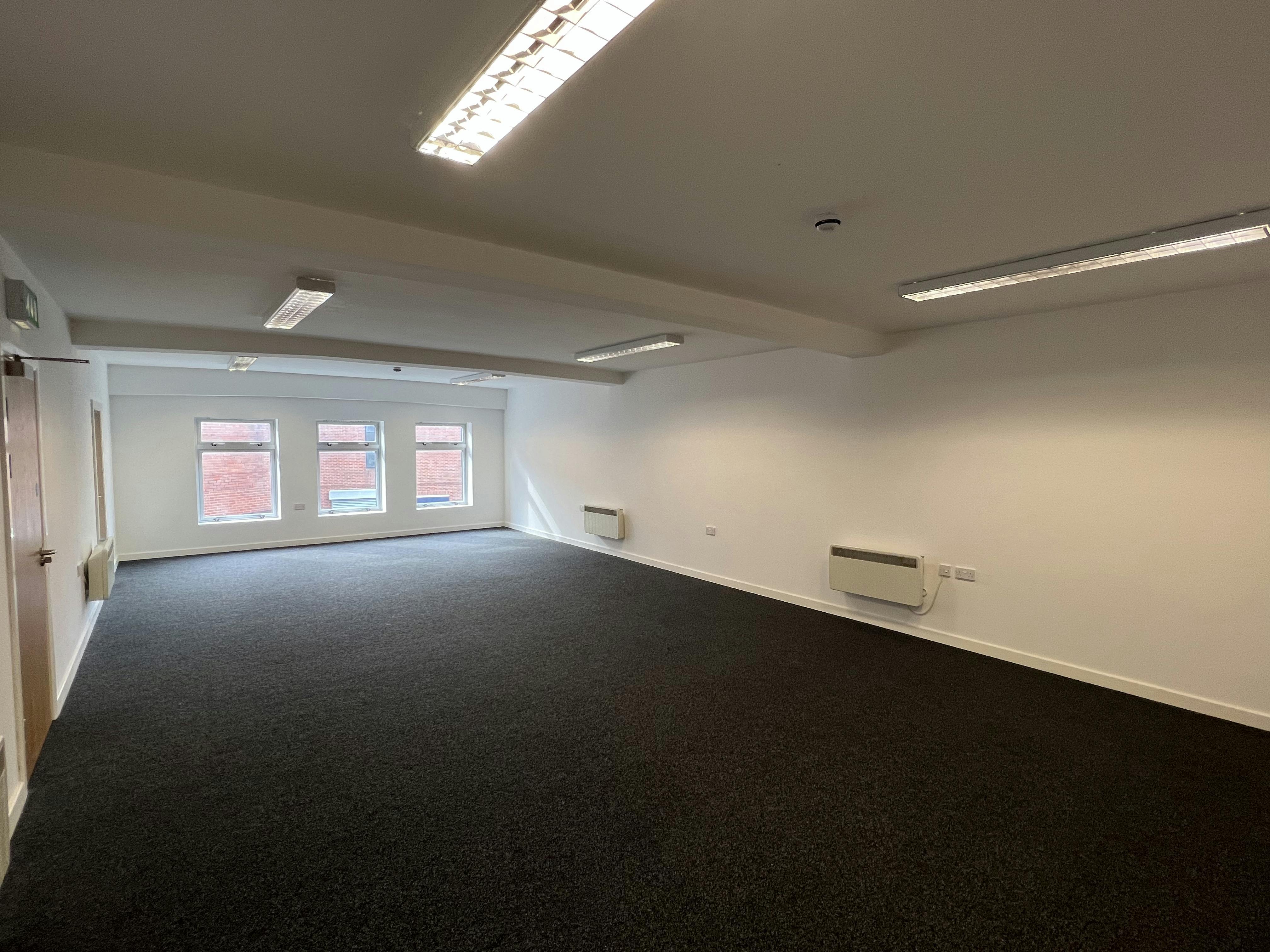24 Victoria Road, Consett, Offices To Let - Photo 9