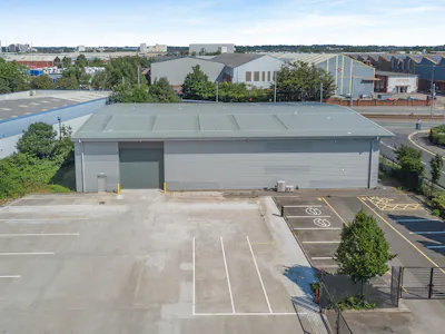 Unit 16, Central Trading Estate, Mosley Road, Trafford Park, Industrial To Let - 8698361-exterior27-800.jpg