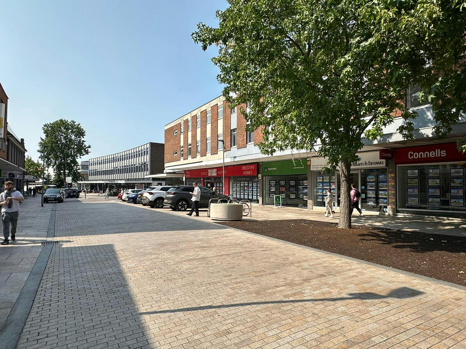 Retail/Shop in Bedford - photo 4