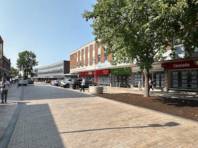 38 Allhallows, Bedford, Retail For Sale - IMG20250808WA0005.jpg