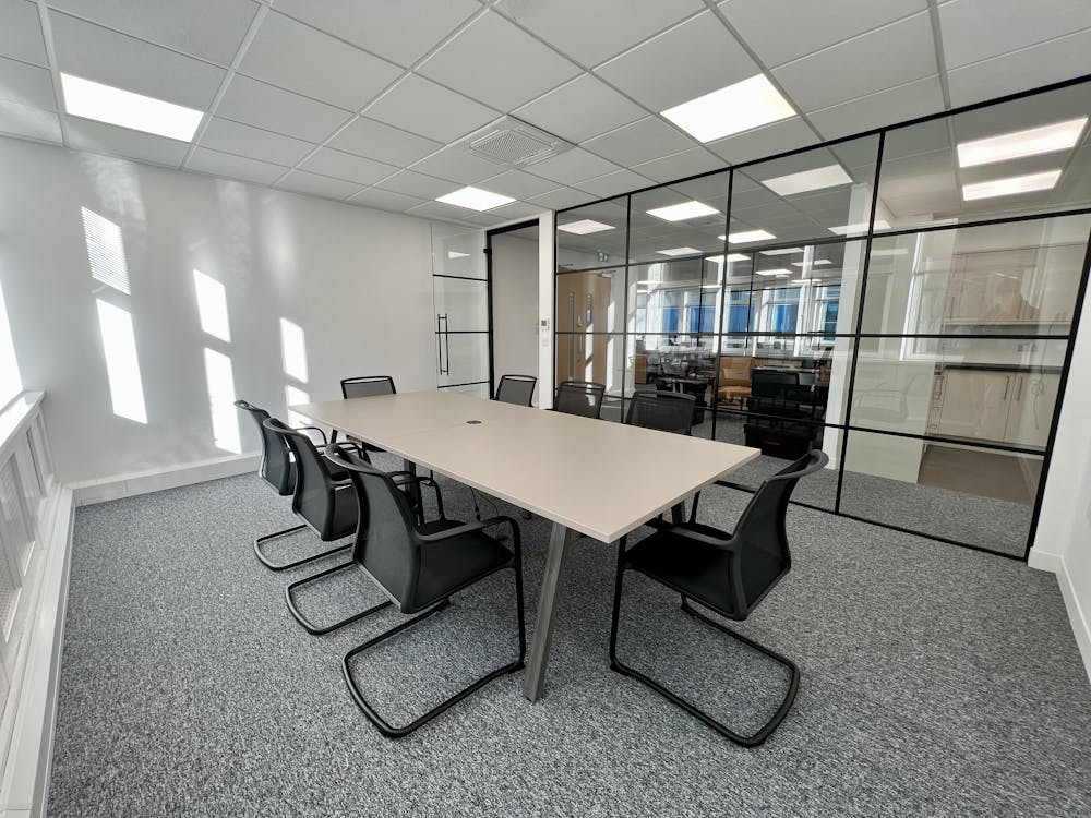 Dukes House, 32-38 Dukes Place - 4 Dukes House meeting room.jpg
