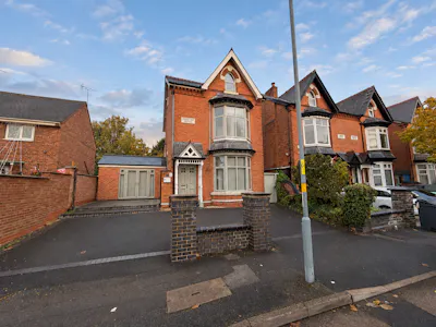 16 Flint Green Road, Birmingham, Healthcare For Sale - P1.png