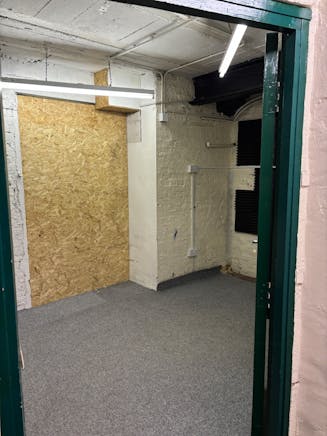 Unit 20, Leighcliff Buildings, Leigh-on-Sea, Leisure / Office To Let - IMG_1878.jpeg