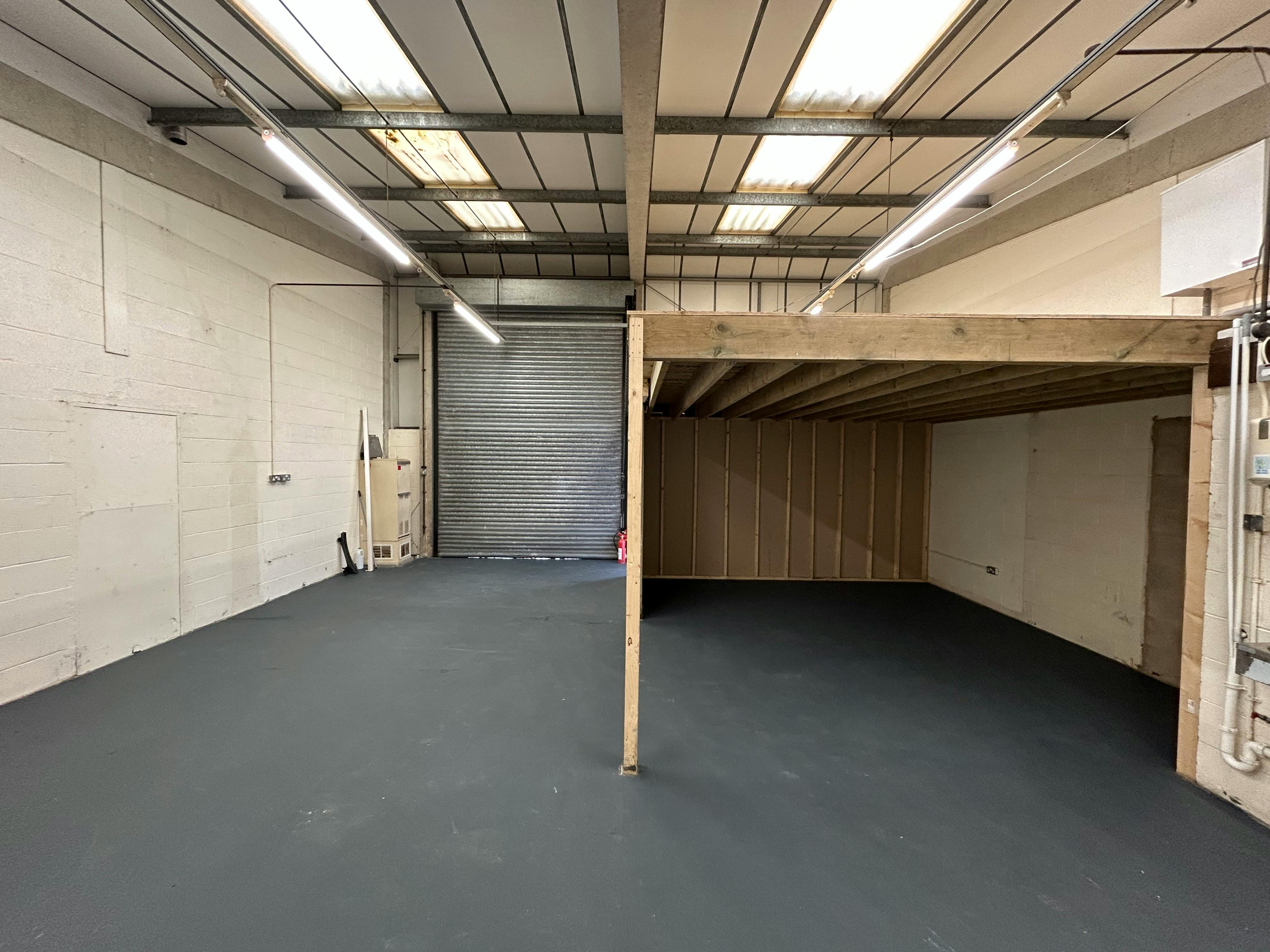 Unit 16 Blackworth Industrial Estate, Blackworth Industrial Estate, Nr Swindon, Industrial To Let - IMG_7201.jpeg