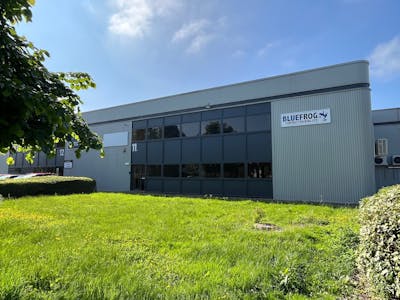 Unit 11 Hillmead Industrial Estate, Marshall Road, Swindon, Industrial / Warehouse To Let - 2.jpg
