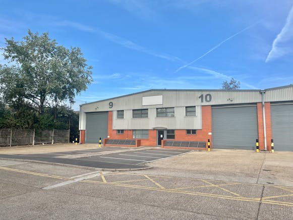 Unit 9 & 10  Airlinks Industrial Estate, Heston, Heathrow To Let - 9-10 Airlinks Main 3.jpg