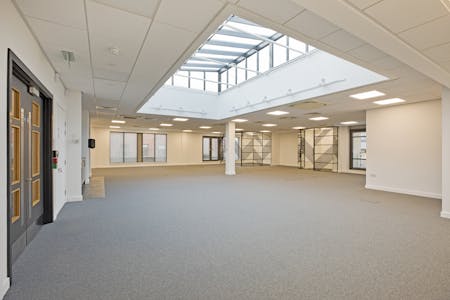 17-19 York Place, Leeds, Office To Let - IMG_2078.jpg