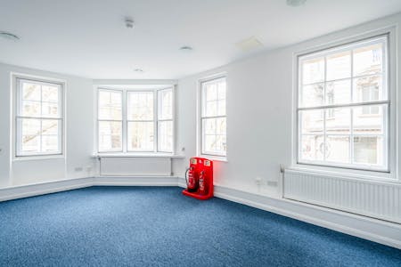 113 Kingsway, London, Office To Let - Kingsway 113  Low Res 7.jpg