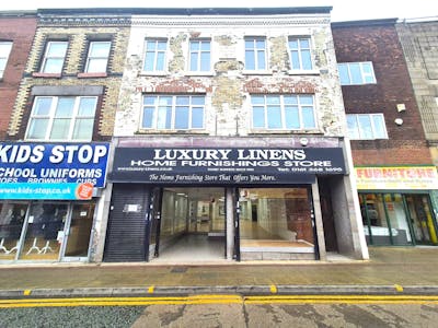 51-53 Market Street, Hyde, Retail To Let - 20250715_101537.jpg