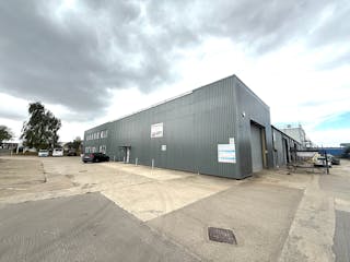 Unit 1 Greenbridge Centre, Greenbridge Road, Swindon, Industrial To Let - 2.jpg