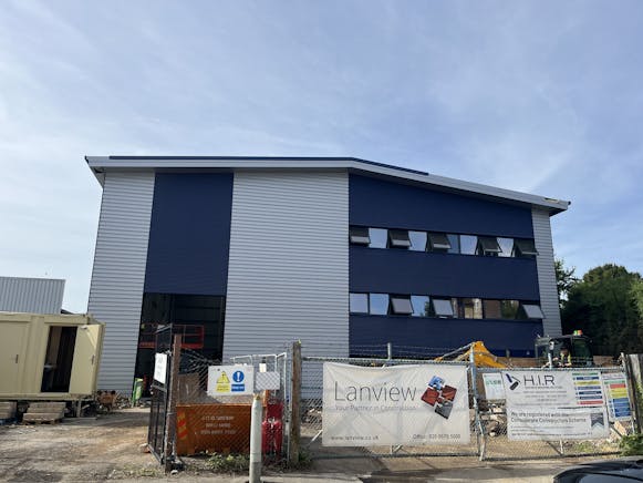 Prince House, Station Road approach, Waltham Cross, Industrial To Let / For Sale - Prince House 4.jpeg