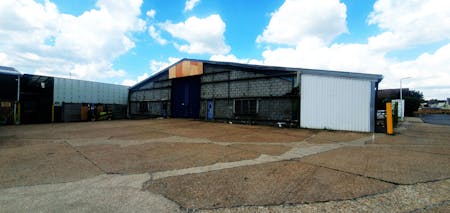 Unit 36, Bates Road,, Romford, Industrial / Warehouse To Let - 20230816_121447  Edited.jpg