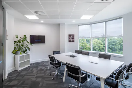 1 Capability Green, Luton, Office To Let - 1 Capability Green - Luton-113.jpg