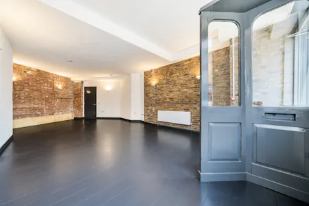 Canonbury Yard Canonbury Business Centre, London, Office To Let - 1483911-1-6a3e69a093b2a.jpg