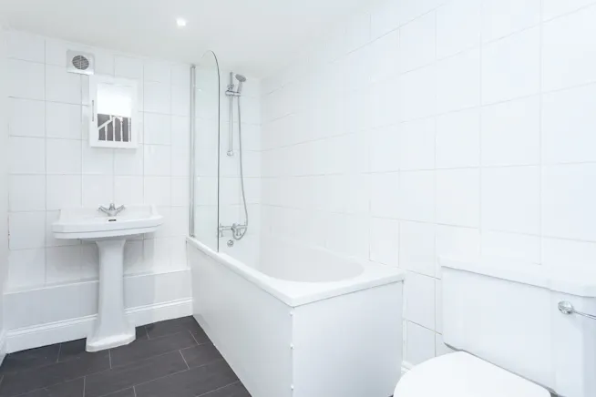 117 Malden Road, London, Investment For Sale - 111220178_CHRC_117 Malden Road  _NW5 4HS_010.jpg