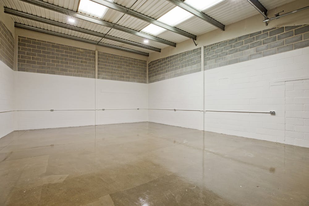 Unit 13 Albion Park - IMG_1950.jpg