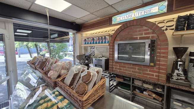 48 Main Street, Glasgow, Retail For Sale - 20250723_101218.jpg