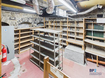 12 Guildhall Square, Carmarthen, Office / Retail - In Town To Let - CAM03725G0-PR0079-STILL004.jpg