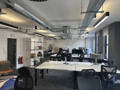 Suite 4, First Floor, 59 St. Aldates, Oxford, Office Lease Assignment - IMG_3386.jpg