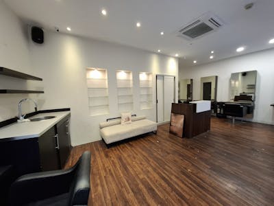 22-24 Pump Street, Worcester, Retail To Let - 20260205_110018.jpg