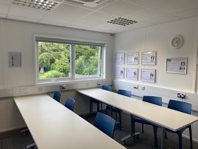 Ridgeway School, Sarn, Y Drenewydd, D1 (Non Residential Institutions) For Sale - 15