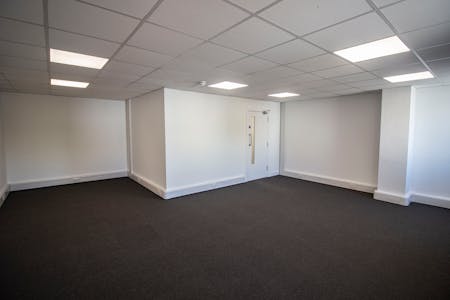 Units 14, 15 & 16 Saxon Way Trading Estate, West Drayton, Industrial / Warehouse To Let - 5.jpg