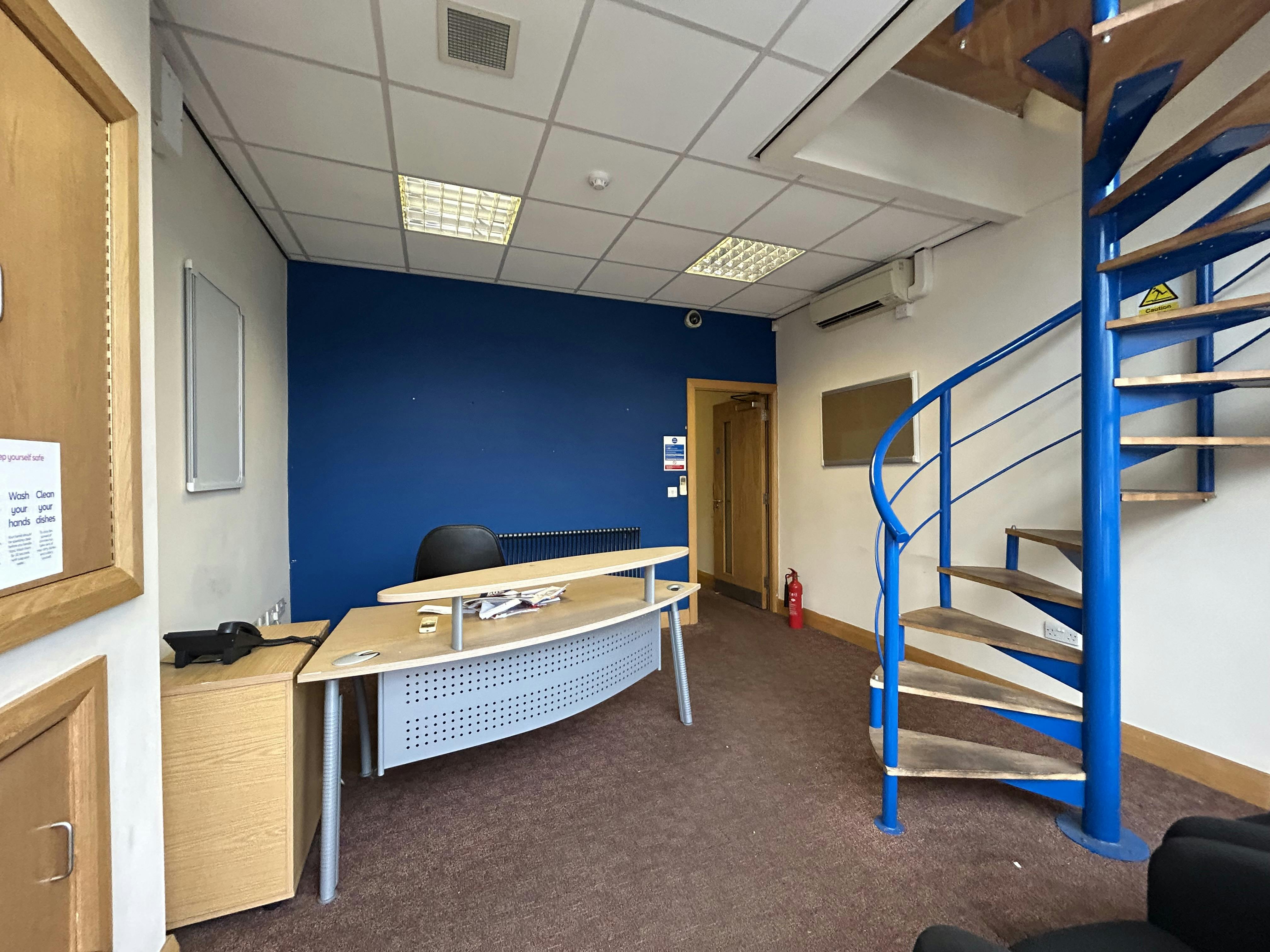 Unit 11, Swindon, Industrial / Other For Sale - IMG_3422.jpg