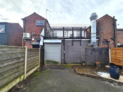 8-10 Rochdale Road, Oldham, Office / Retail For Sale - 20260213_150721.jpg