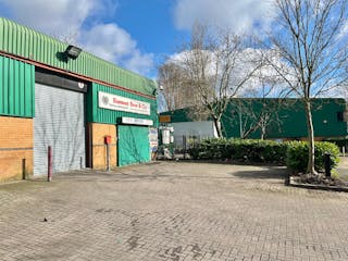 Unit 5, Southall, Industrial To Let / For Sale - 77a97d2e-5bc1-4956-bb18-3bc74bcb4e91.JPG