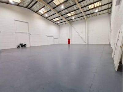 Unit 4, Apex Industrial Estate, Hythe Road, London, London, Industrial/Logistics To Let - Image 2