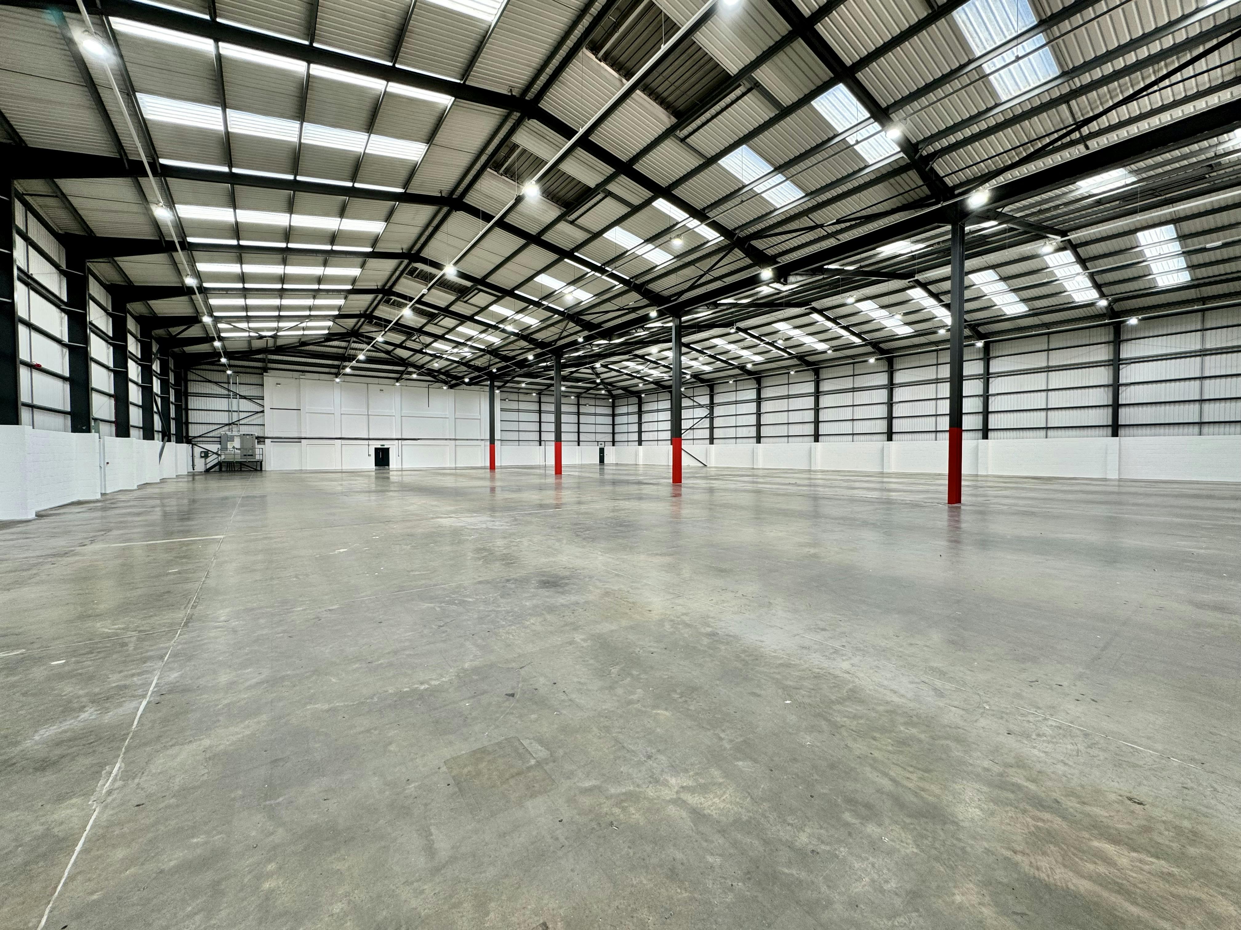Aero 40, Farnborough, Industrial / Warehouse To Let - IMG_1190.jpeg