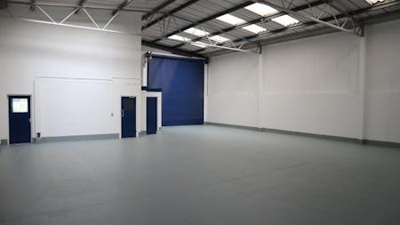 Unit 7 Oxford Road Industrial Estate, Reading, Industrial / Warehouse To Let - Internal Photo Unit 7 2.jpg