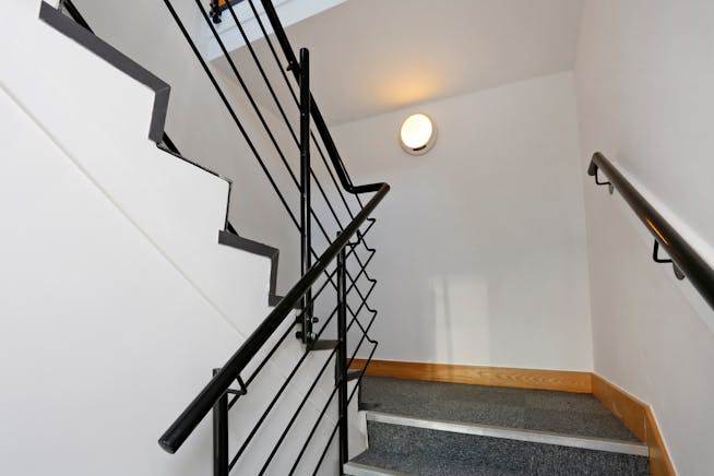 5 Teal Court, Anglo Office Park, Amersham, Offices To Let - Unit 4 Anglo Office Pk fpz178699 11.jpg