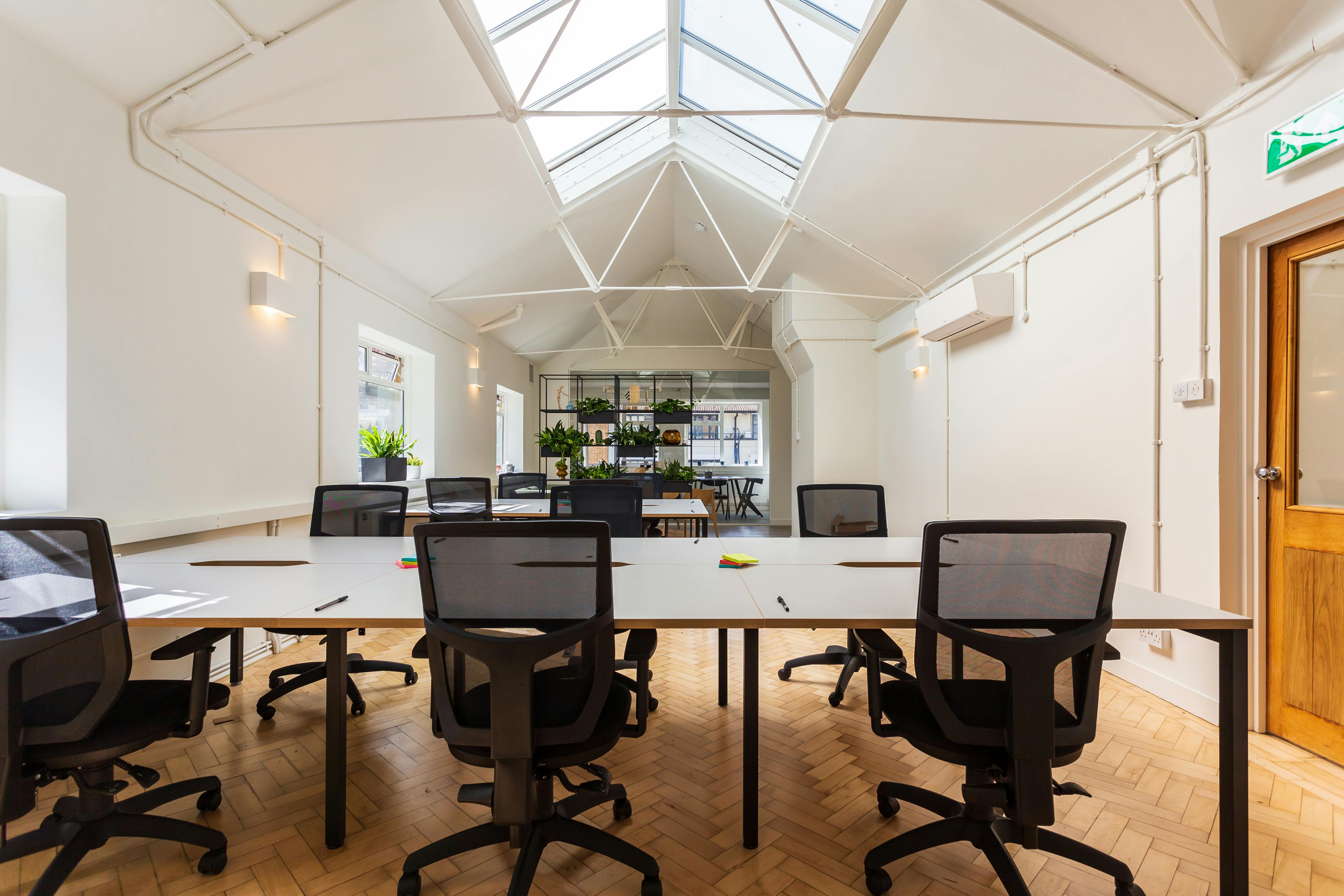 6 Salem Road, Salem Road, Bayswater, Office To Let - HLP_T_250912_3024.jpg