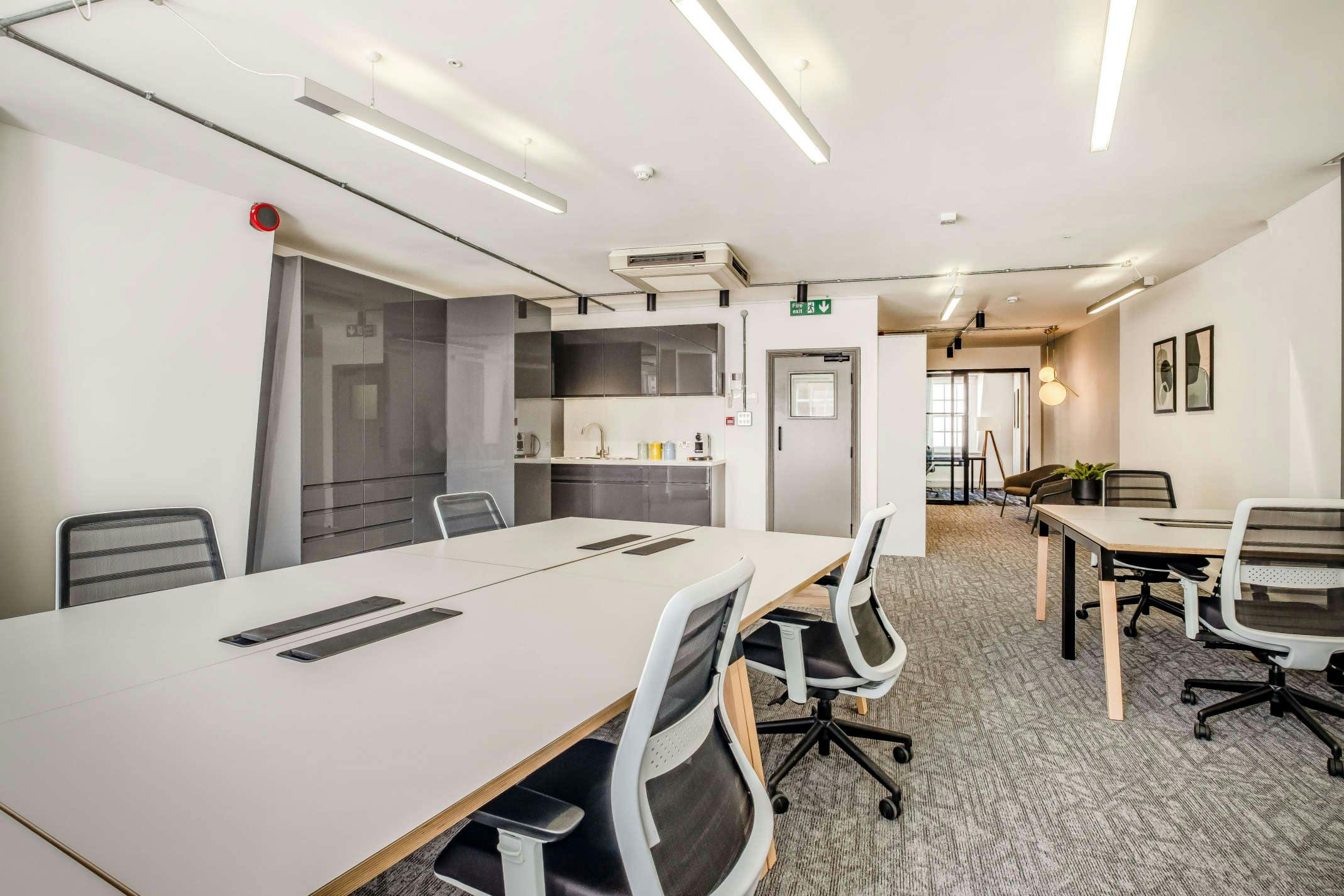 48 Gresham Street, London, Offices To Let - 8517906interior24800.jpg