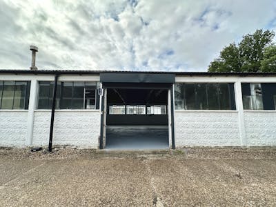 Unit 8A, Mimram Road, Hertford, Automotive / Automotive Roadside (Car Showroom) / Distribution / Distribution Warehouse / Factory / Industrial / Industrial/Logistics / Industrial / Manufacturing / Industrial (Multi Let Scheme) / Industrial Park / Industrial / Storage / Light Industrial / Logistics / Motortrade / Trade / Trade Counter / Trade Counter / Showroom / Transport Hub / Urban Logistics / Warehouse / Industrial / Warehouse / Workshops To Let - IMG_0092.JPG
