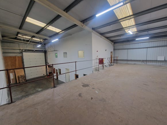 Unit 4 The IO Centre, Brunel Road, Basingstoke, Industrial To Let - 20260507_085848.jpg