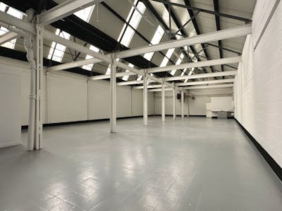 Unit 10f Britannia Estate, Leagrave Road, Luton, Industrial / Industrial/Logistics To Let - IMG_5594.JPG