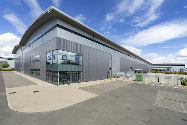 Banbury 112, Banbury Cross, Banbury, Warehouse & Industrial To Let - IWCA270825051.jpg