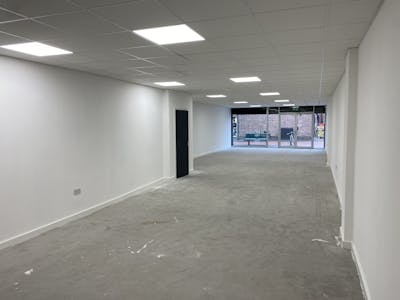 Retail Unit To Let in Middlesbrough, Middlesbrough, Retail To Let - Page 5.JPG