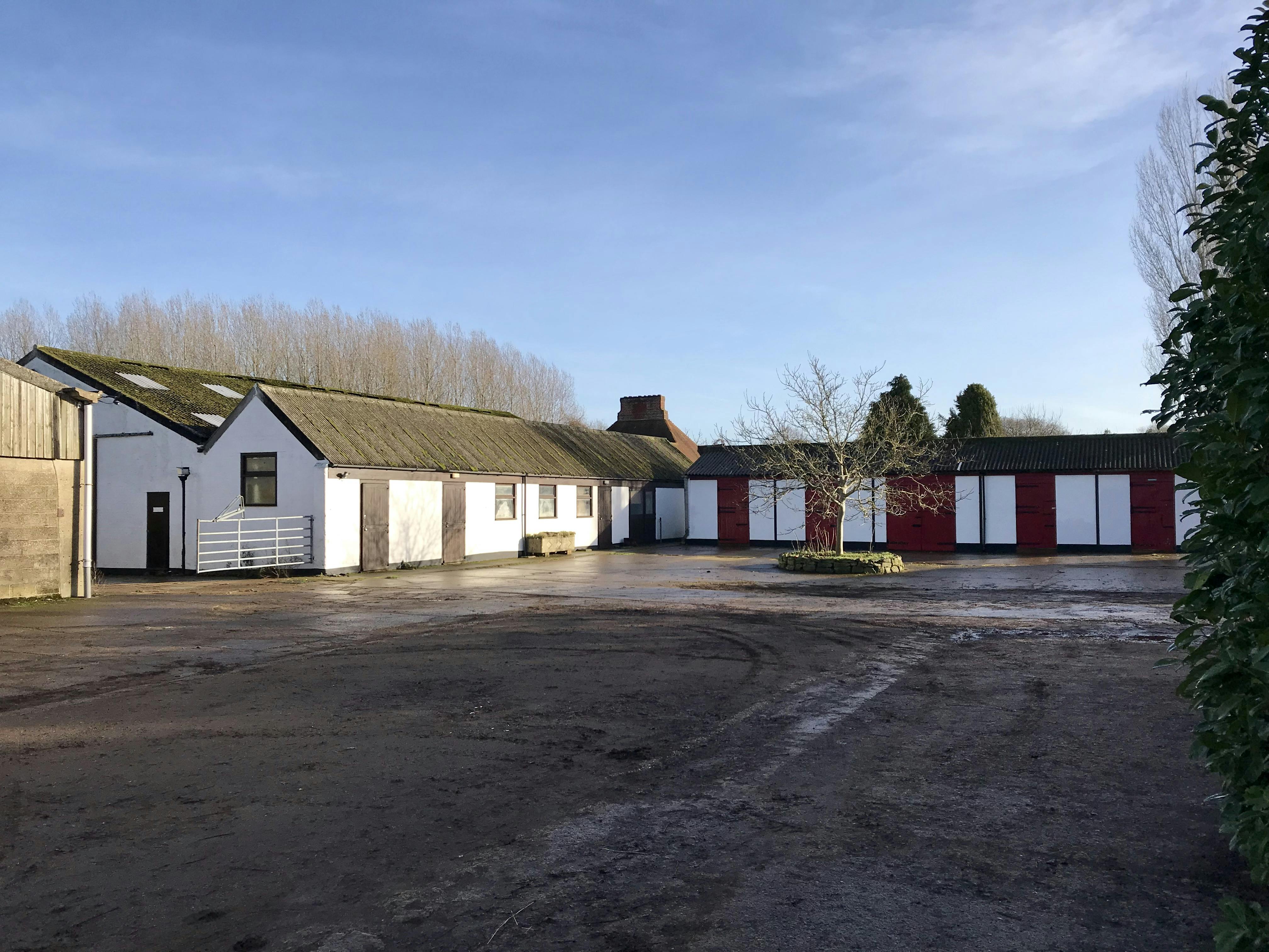 Middle Barn, Rycote Farm, Tiddington, Industrial To Let - IMG_7996.jpg