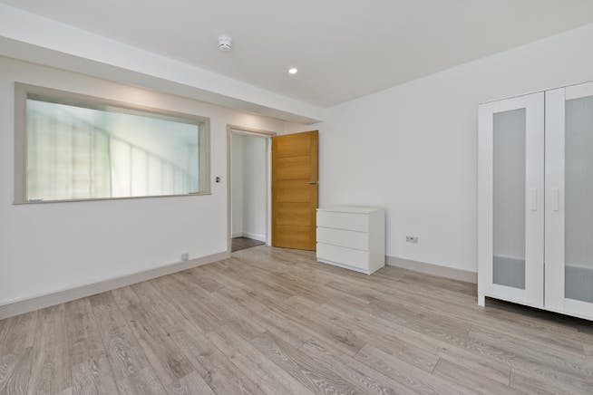 Unit 14, London, Residential To Let - unit 14 the talina centre7722 low.jpg