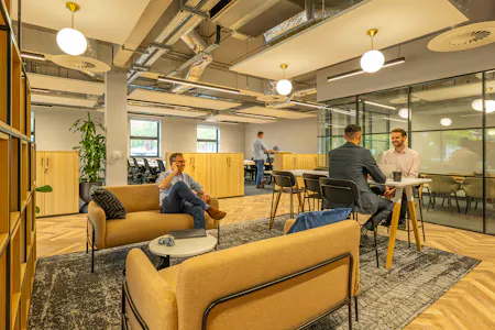 Silbury House, 300 Silbury Boulevard, Milton Keynes, Serviced Office To Let - Image 2