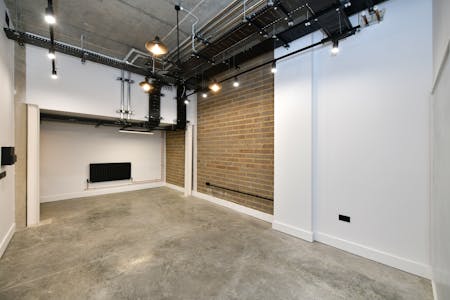 415 Wick Lane, London, Leisure / Office / Retail To Let - SB5_0770.jpg