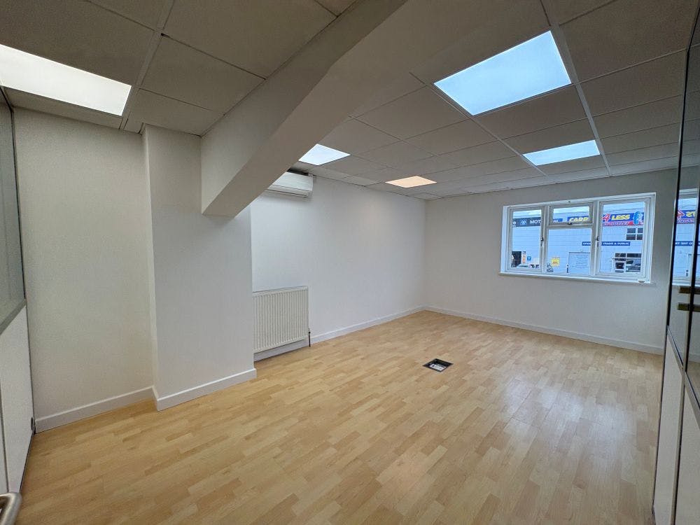 Unit L10, Area D Telford Road, Bicester, Industrial / Industrial/Logistics To Let - image00067.jpg