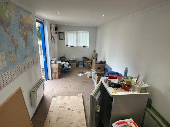 Unit 1, Merefarm, Great Barton, Industrial / Office To Let - IMG_7100.JPG