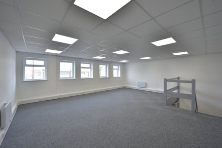 D4, Wardley Industrial Estate, Manchester, Industrial To Let - NIK_0501.JPG